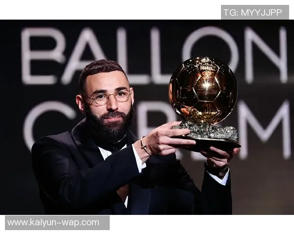 中国足球历届优秀球星回顾与分析从崛起到辉煌的传奇之路